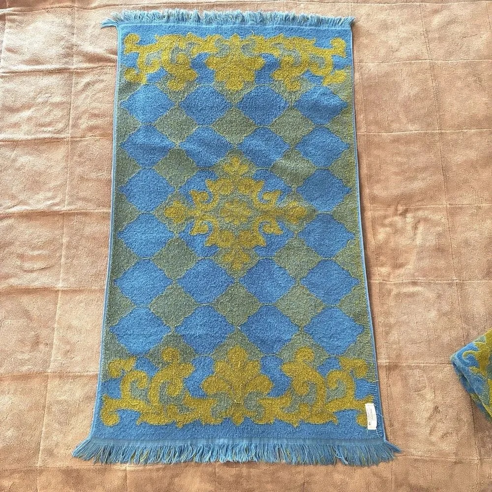 2 Vintage JC Penney Fashion Manor Bath Hand Towel Set MCM Blue Avocado Olive